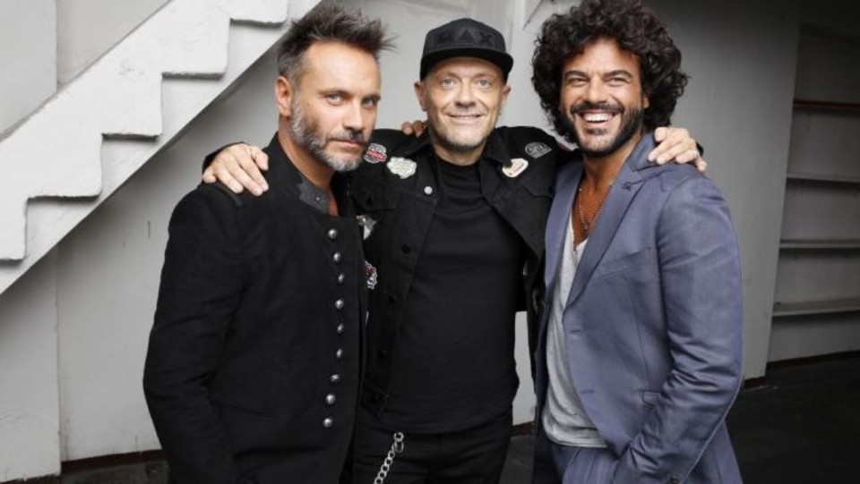 Max Pezzali, Francesco Renga e Nek sul palco insieme: tutti pazzi per il Duri da battere tour