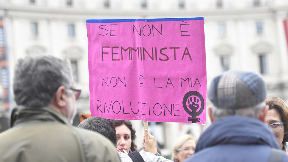 La Rivoluzione Femminista In Piazza A Roma Volti E Slogan Dalla