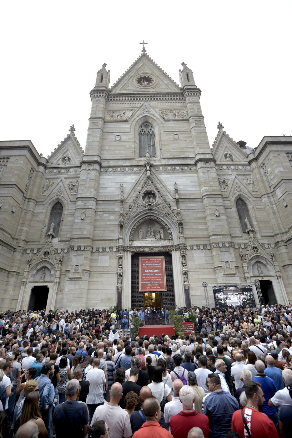 Napoli In Duomo Si Ripete Il Miracolo Di San Gennaro FOTOGALLERY