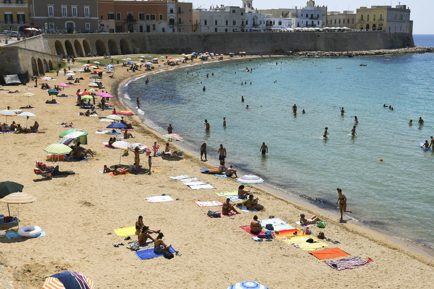 Estate E Rincari A Gallipoli Fino A Euro Per Un Giorno Al Mare