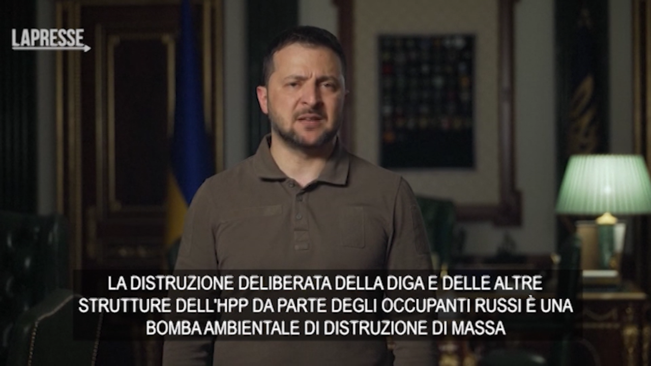 Ucraina Zelensky Attacco diga è bomba ambientale di distruzione