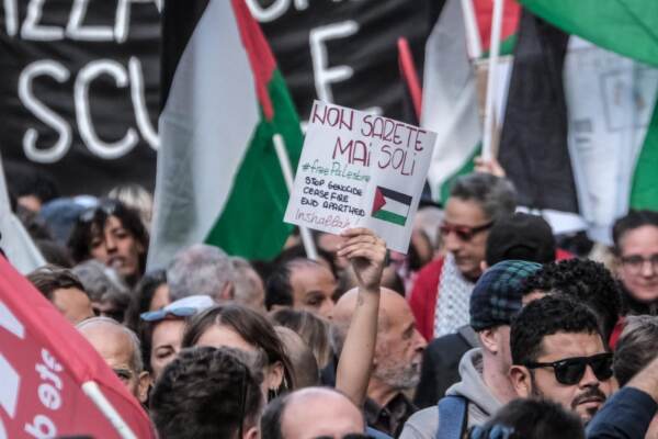 Medioriente a Napoli università occupata da pro Palestina LaPresse