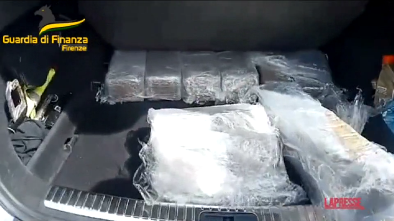 VIDEO Firenze GdF Sequestra 63 Kg Di Hashish Un Arresto LaPresse