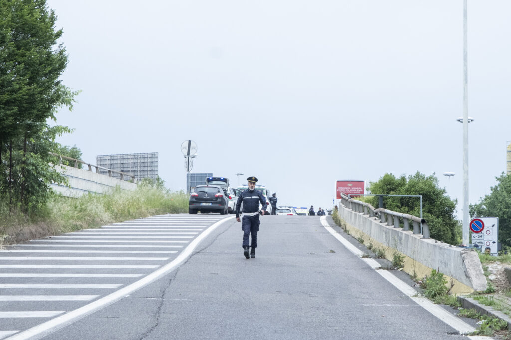 Milano Travolto Da Autobus Su Cavalcavia Morto Un Uomo LaPresse