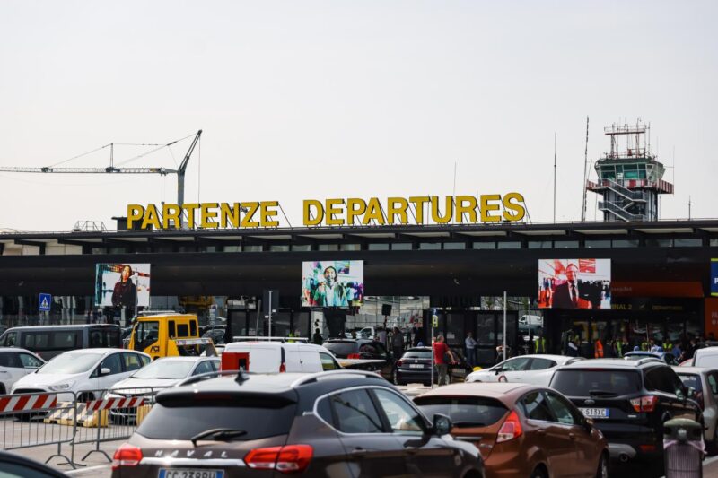 Aeroporti Malpensa Ufficialmente Intitolato A Silvio Berlusconi Lapresse