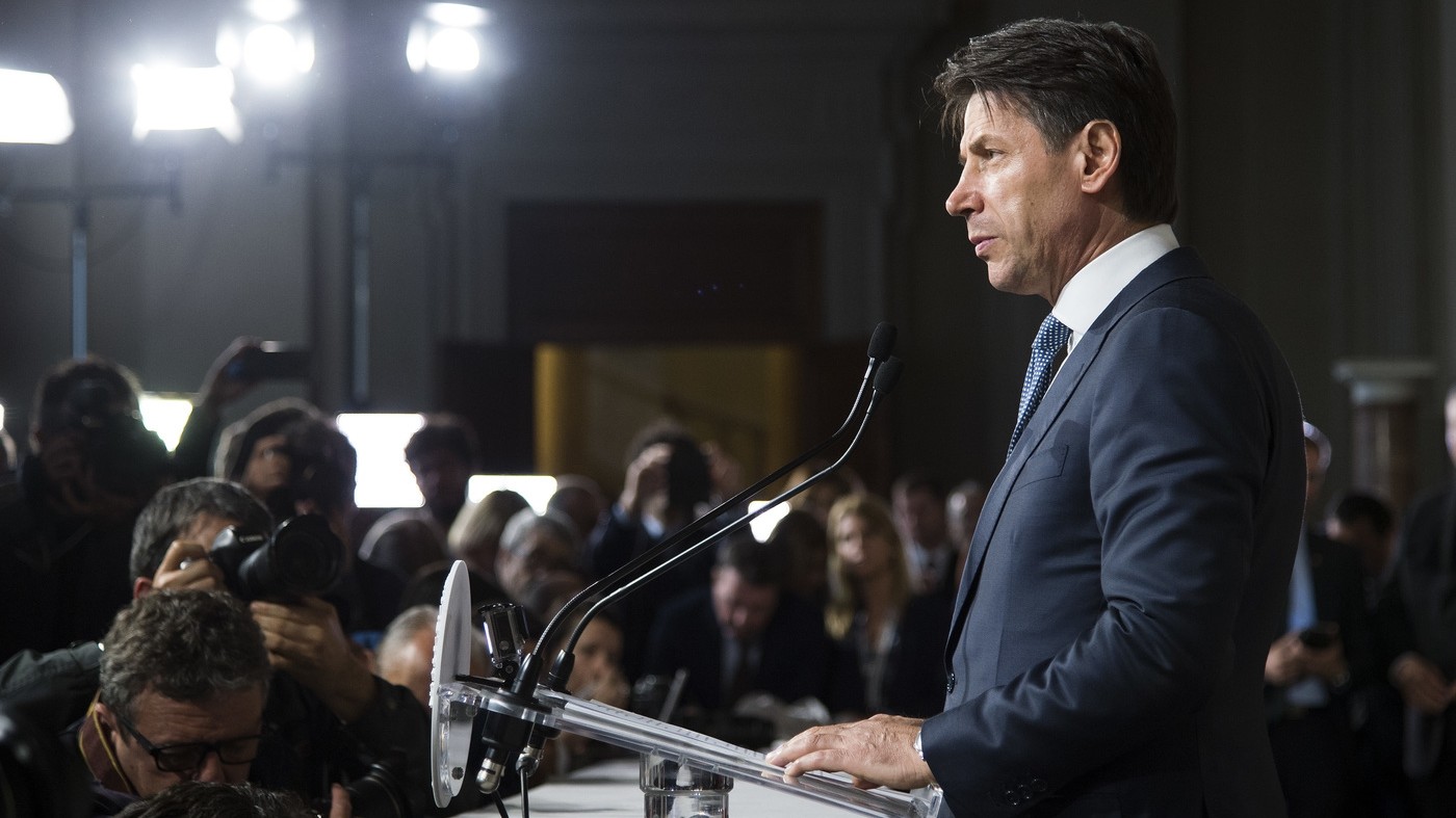 Governo, Conte è il nuovo premier. Il giurista accetta l’incarico con riserva