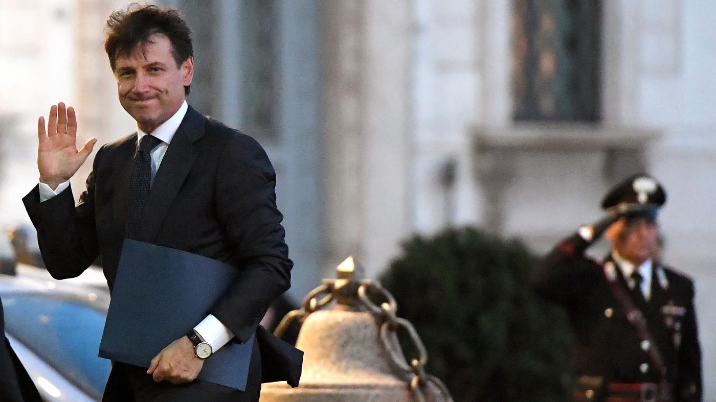 Governo Lega-M5S, primo giorno da premier di Conte: “Sono Emozionato”. Alle 16 il giuramento