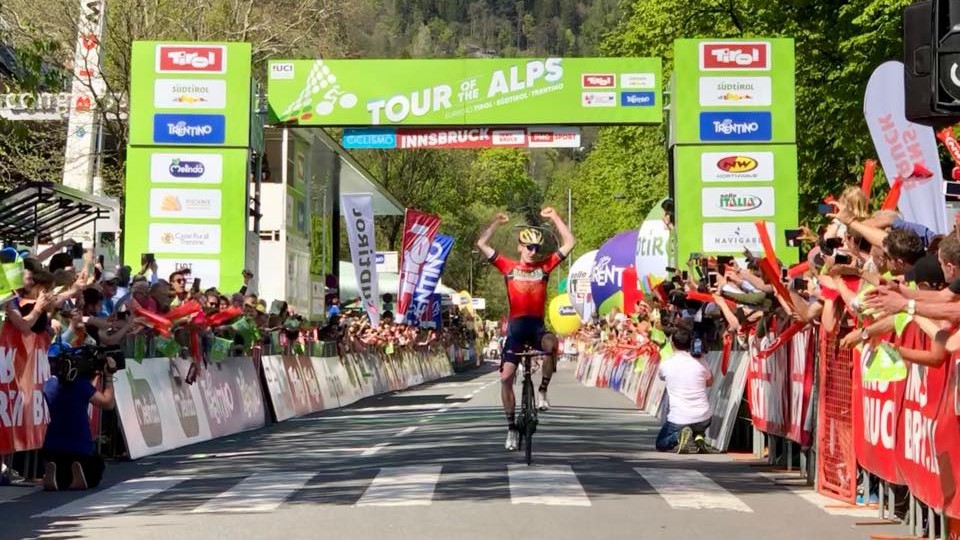 Pinot trionfa al Tour of the Alps. L’ultima tappa all’ucraino Padun