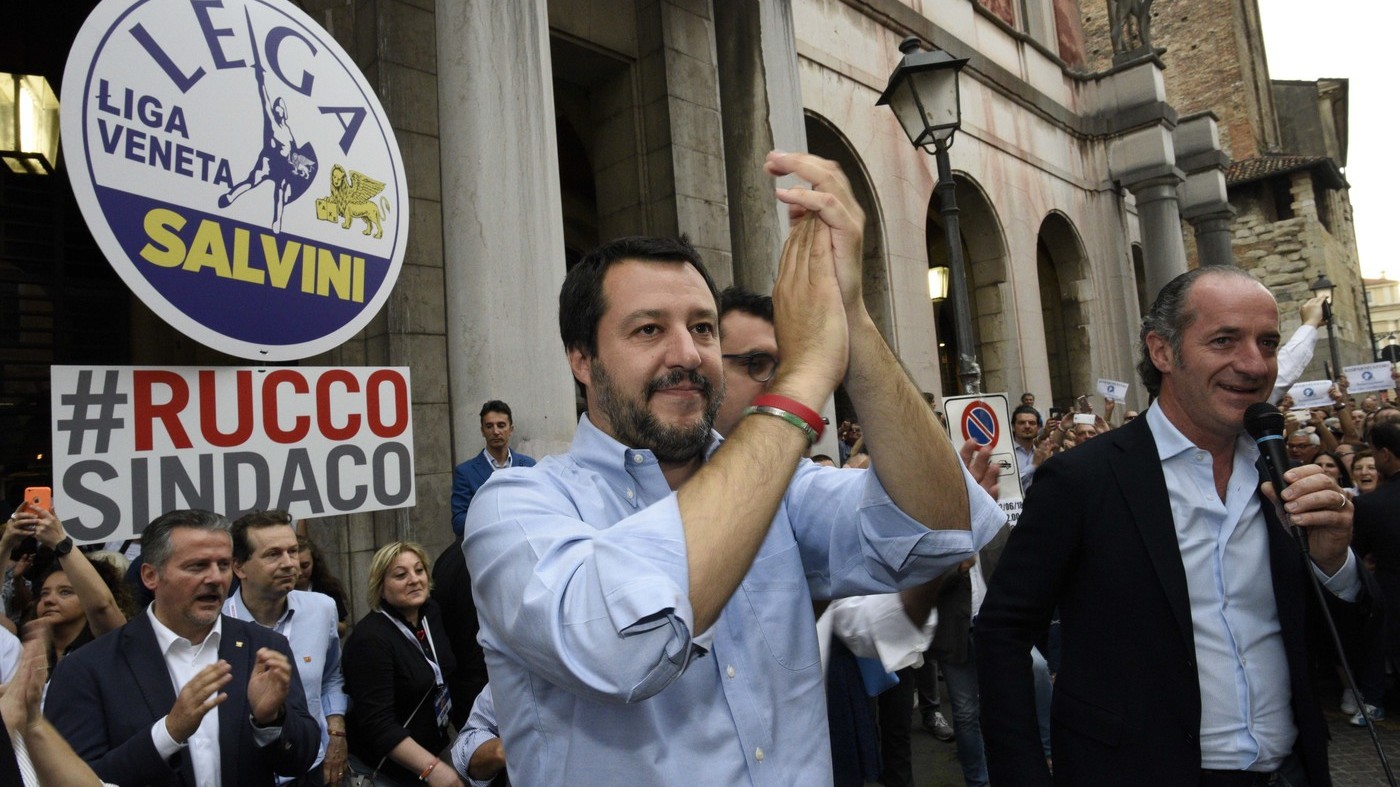 Salvini: “Per i clandestini è finita la pacchia. Ong? No ai vicescafisti nei porti italiani”