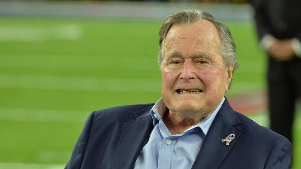 Ex presidente Usa George H. W. Bush ricoverato in terapia intensiva
