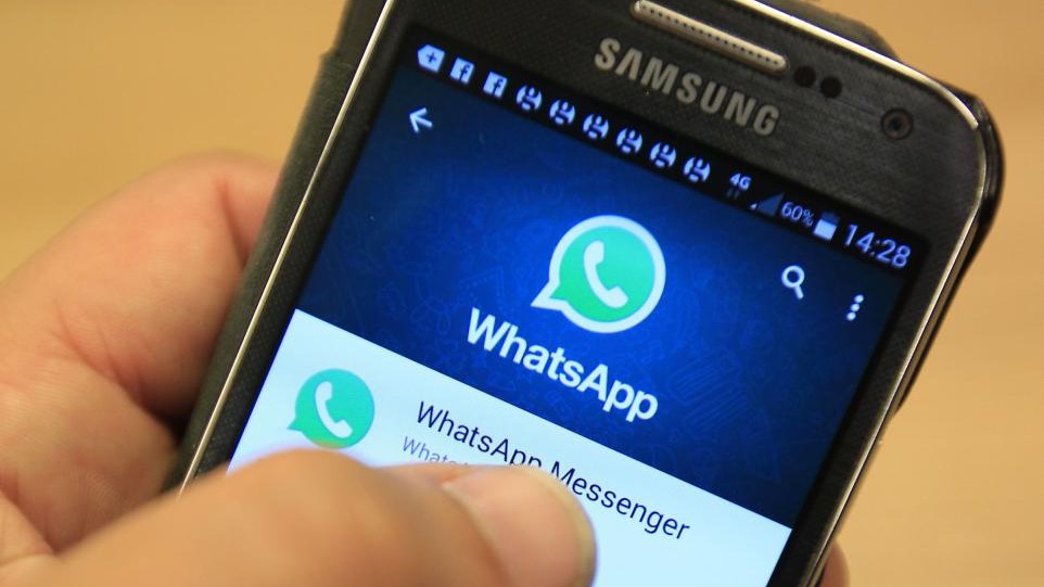WhatsApp alza a 16 anni l’età minima per l’utilizzo nell’Ue