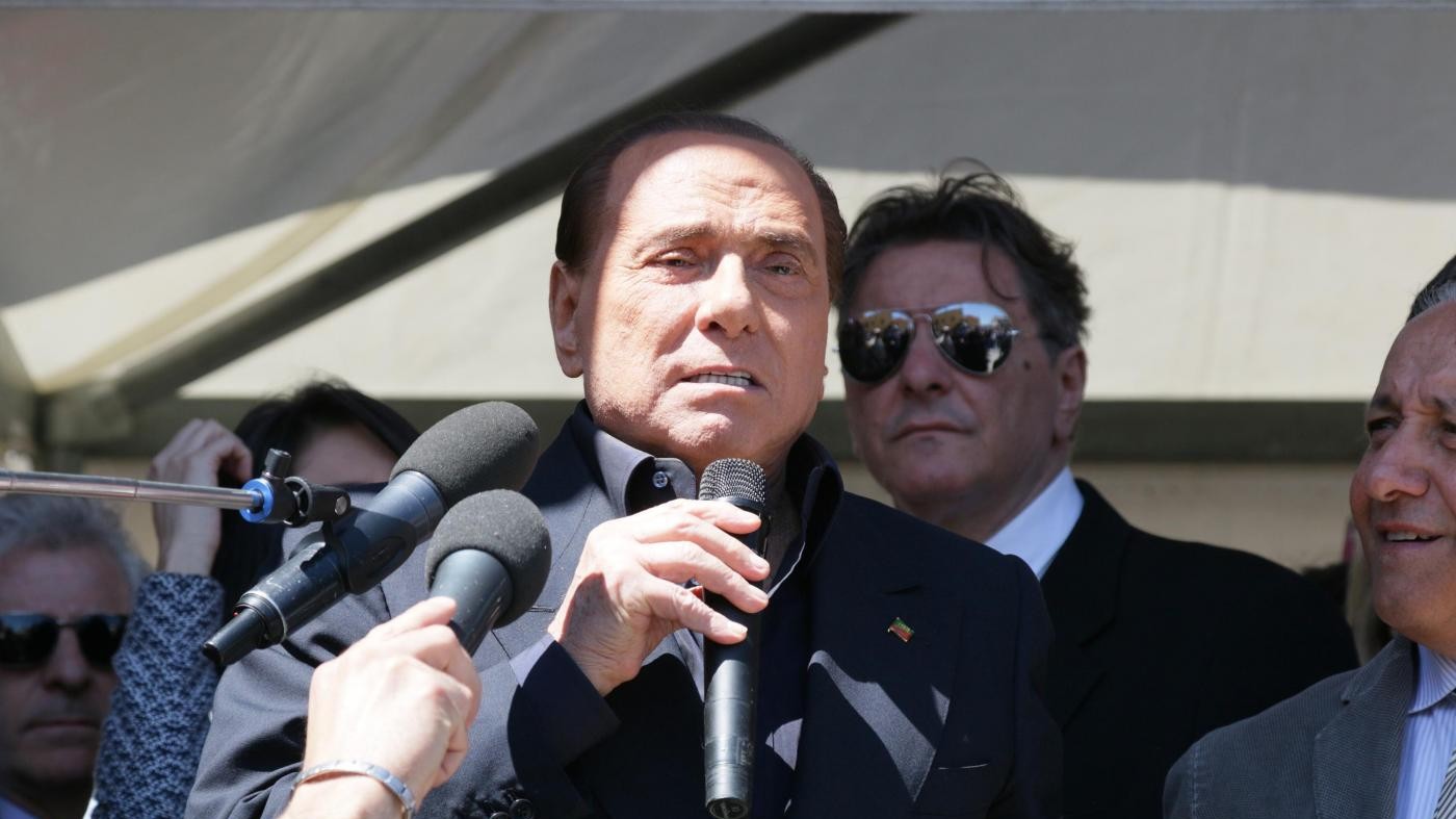 Berlusconi: “Gente pensa M5s sia pericoloso come Hitler per ebrei”