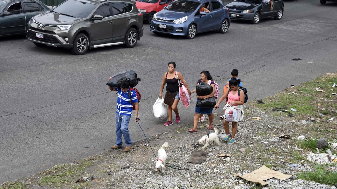 Guatemala, 192 dispersi dopo eruzione vulcano: almeno 99 vittime accertate