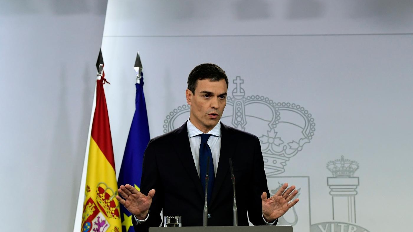 Spagna, Sanchez presenta governo: 11 ministre e 6 ministri
