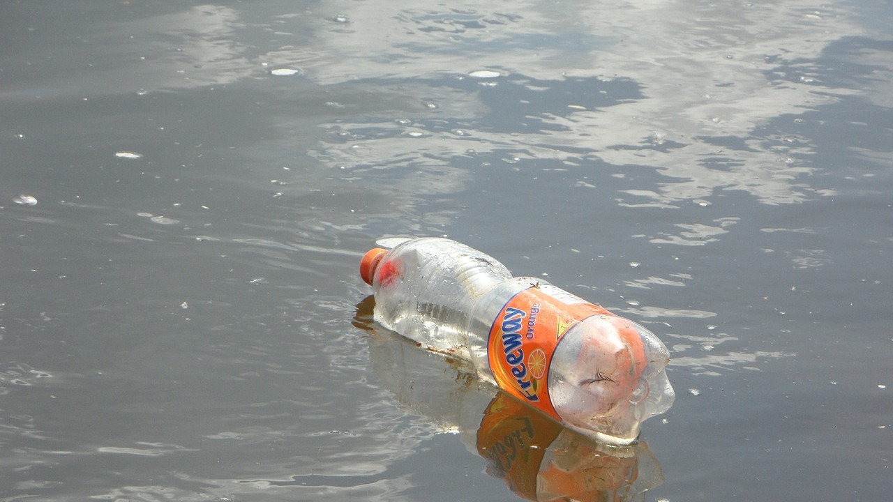 L’impronta dell’uomo in Antartide: le microplastiche minacciano il Polo Sud