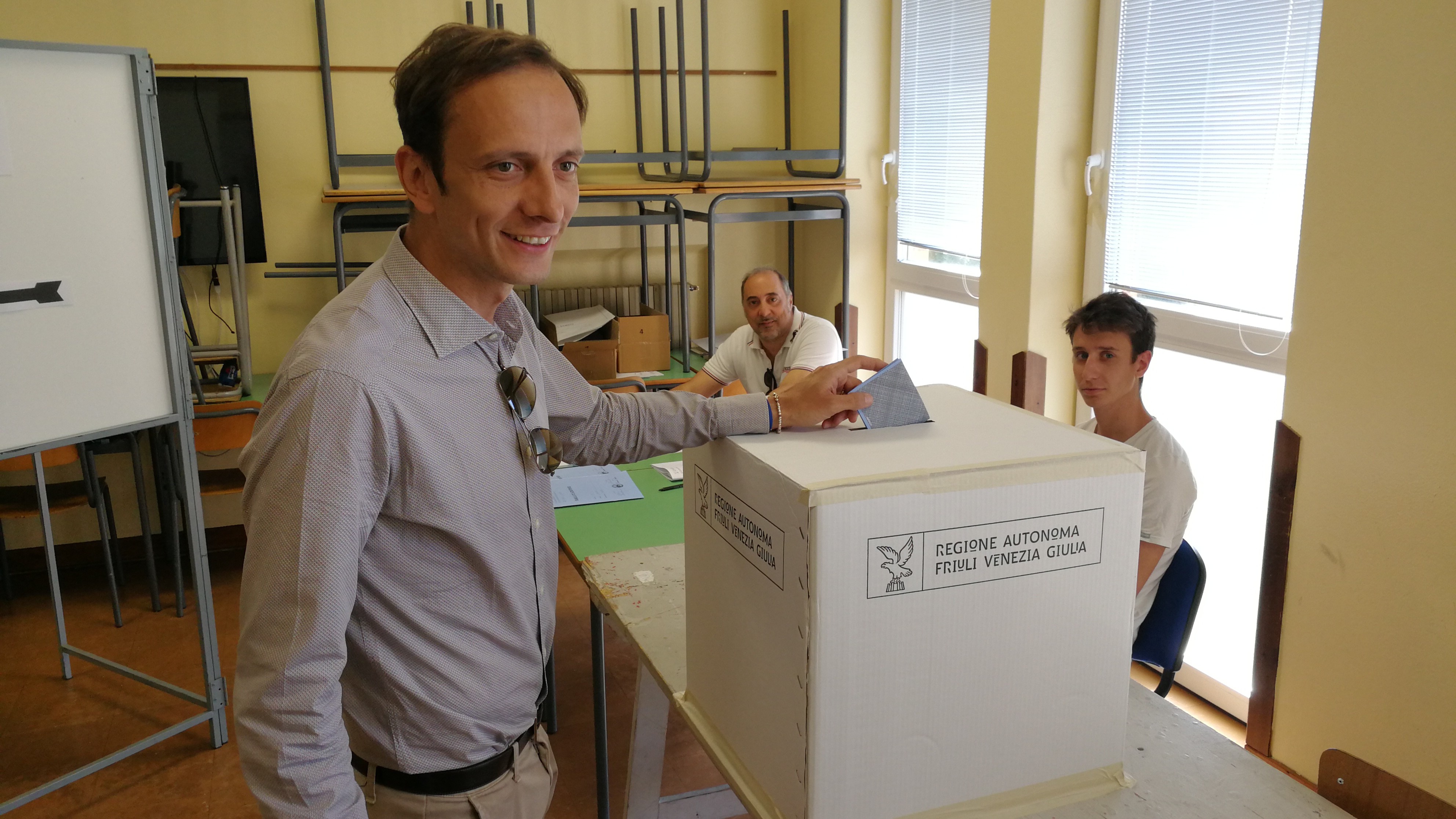Friuli Venezia Giulia, urne chiuse. Affluenza bassa: 49,65%