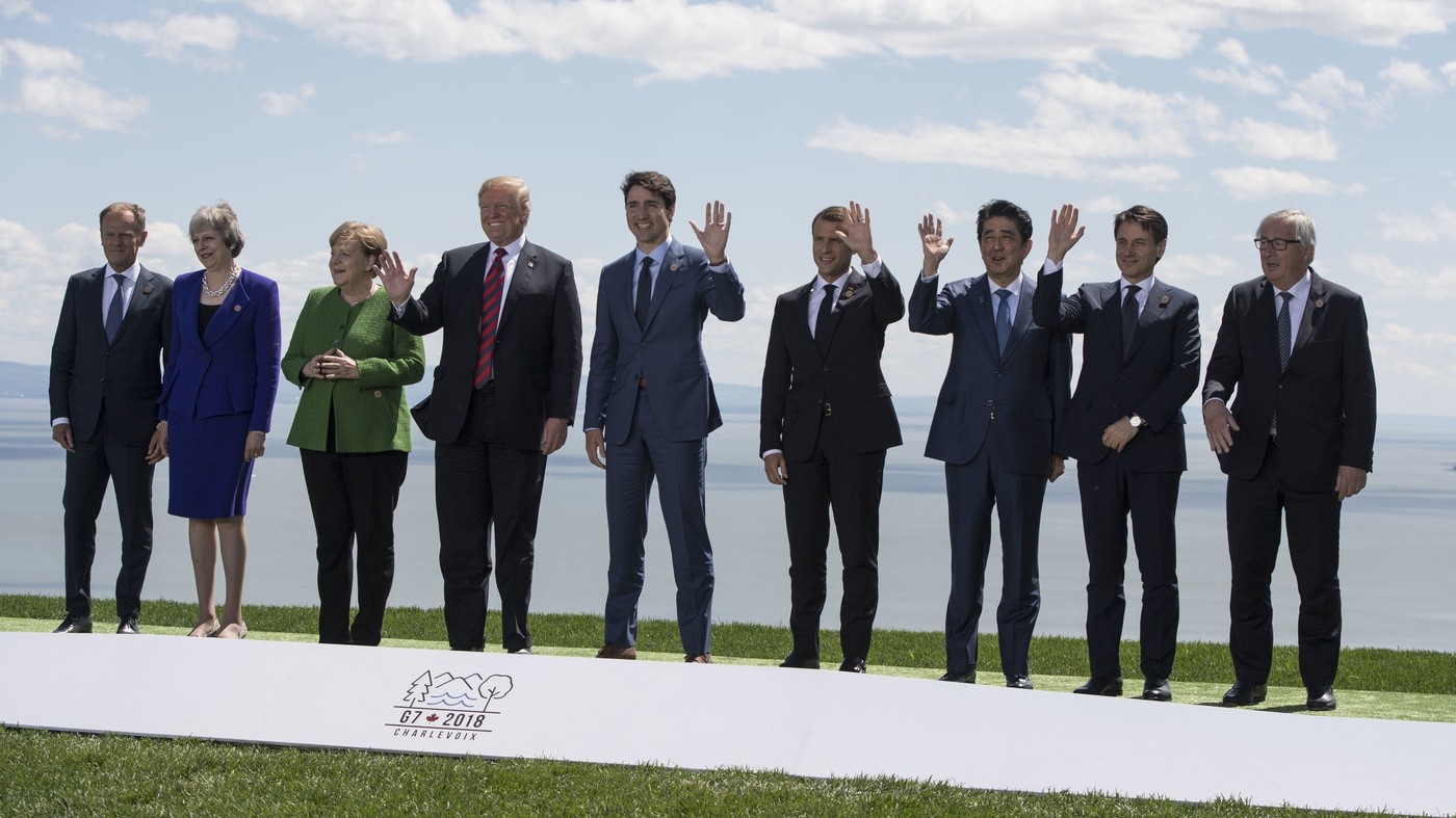 G7, Trump rivuole la Russia al vertice. Conte d’accordo, ma Macron: “No degli europei”