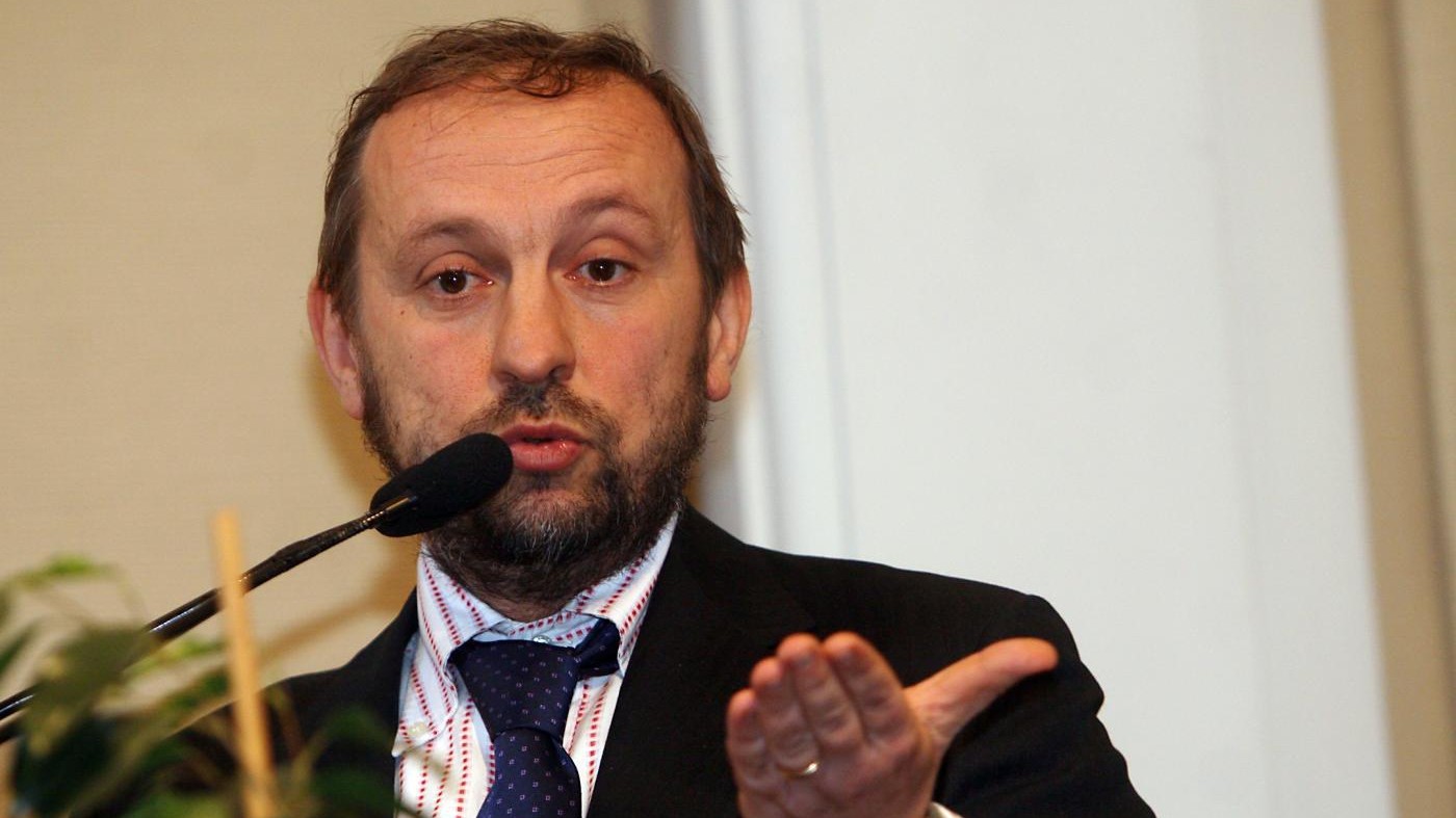 Ceccanti (Pd): “La democrazia ‘diretta’ del M5s per uscire dall’euro”