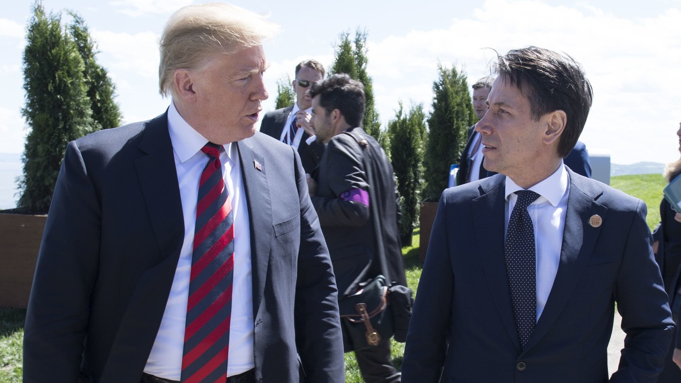 G7, Trump insiste sui dazi e Russia e lascia il summit. Conte: “Accordo sul commercio”. Merkel: “Restano differenze”
