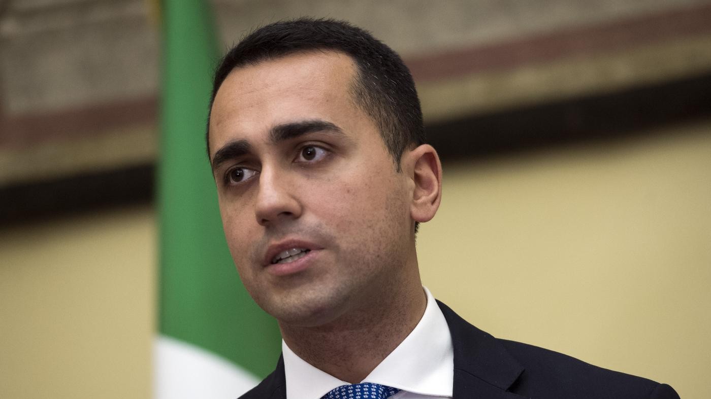 Di Maio a Salvini: “Insieme al Colle a chiedere di tornare al voto a giugno”