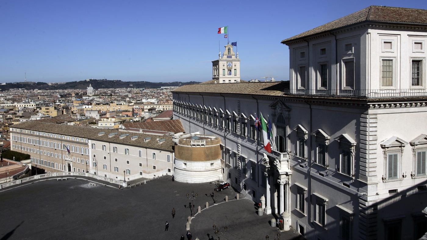 Governo di tregua: M5S su barricate. Premier in rosa: ipotesi Cartabia