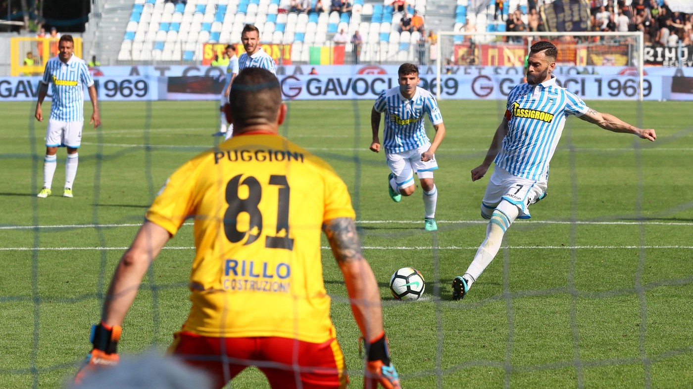 Serie A, colpo salvezza per Spal: Paloschi-Antenucci, Benevento ko