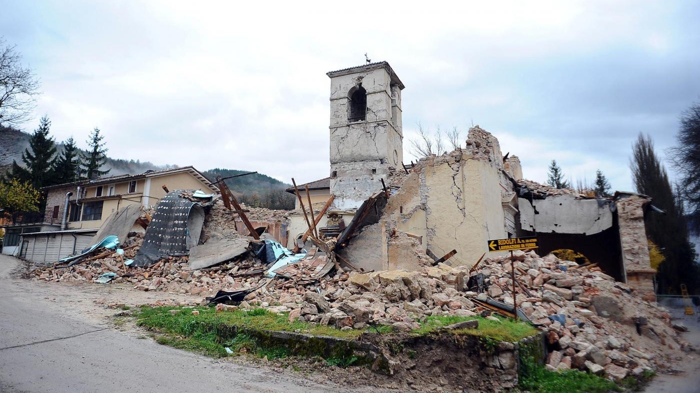 Marche, contributi illeciti per casa post-terremoto: 120 denunciati