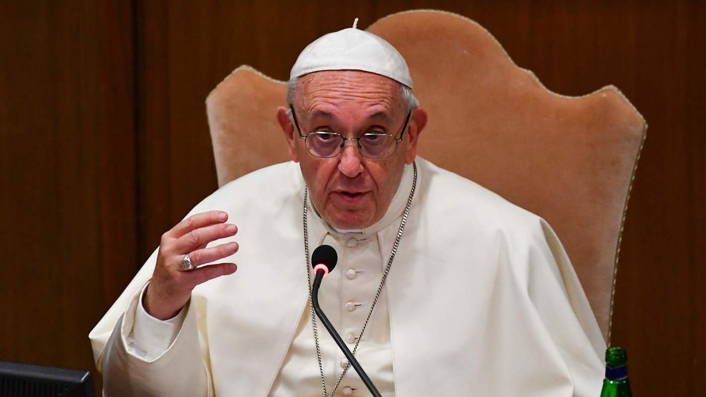 Giallo su incontro Papa-Salvini: il ministro lo annuncia, il Vaticano smentisce