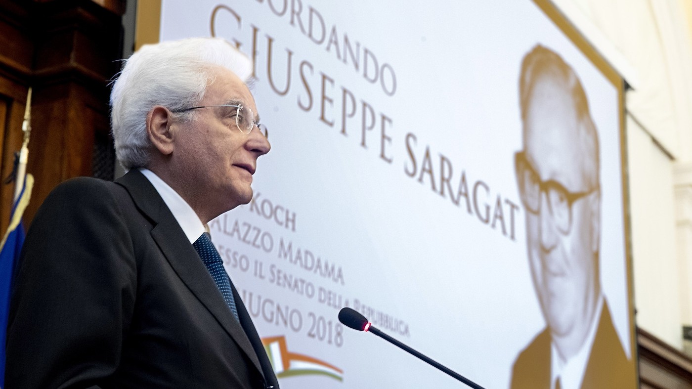 Mattarella: Italia solidale e accogliente, ma la Ue faccia di più per i rifugiati