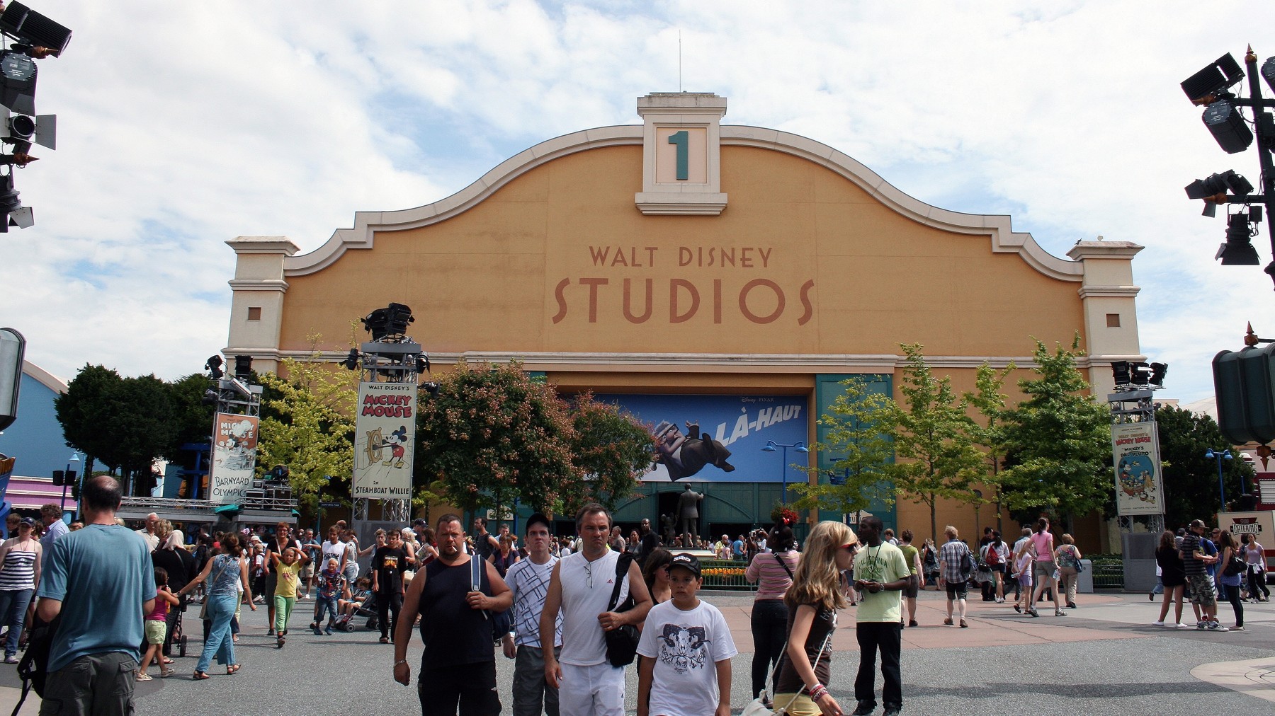 Fox, Disney mette sul piatto 71,3 miliardi di dollari: è nuovo accordo