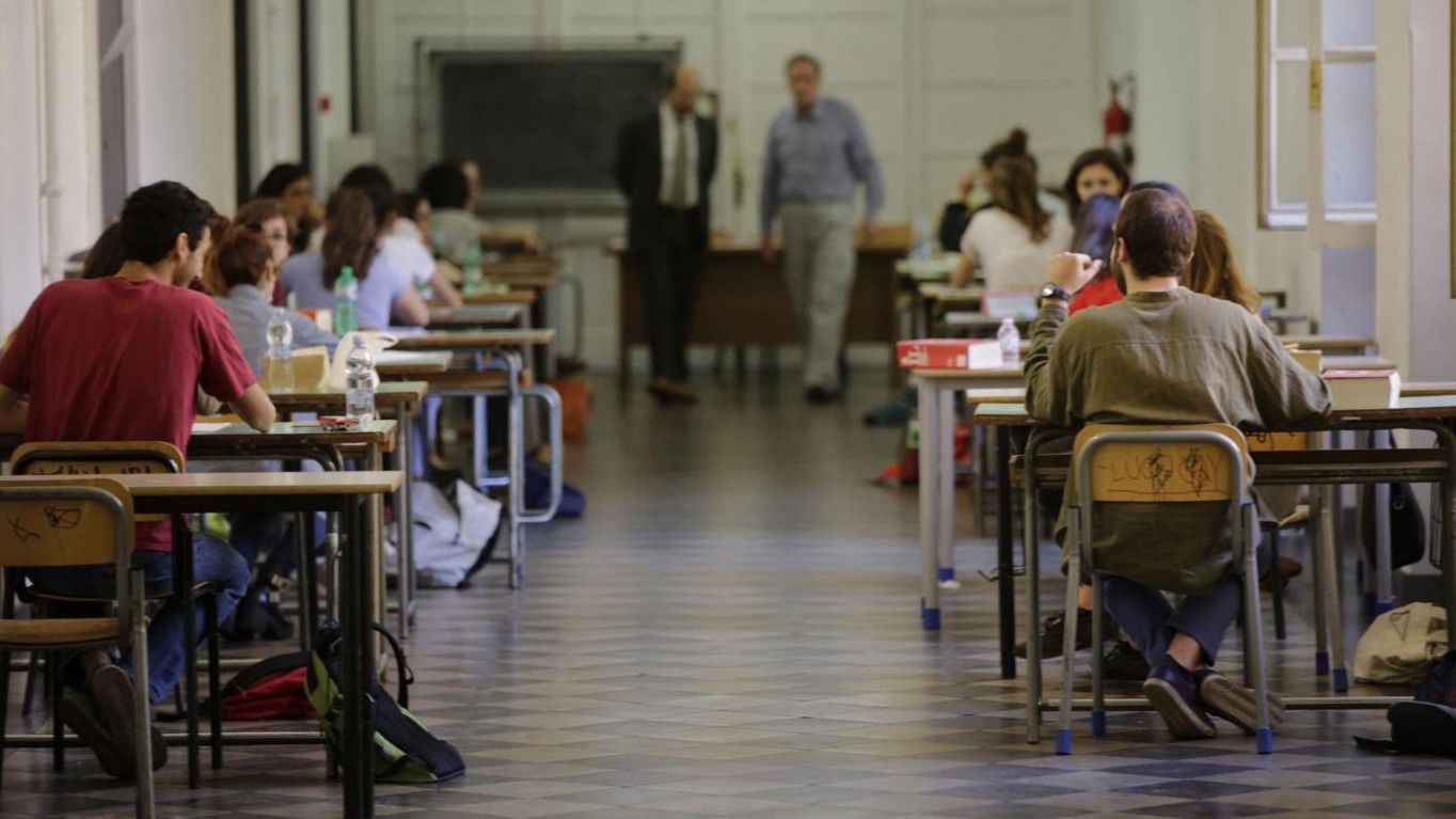 Maturità, la seconda prova scritta: Aristotele per greco al classico e studio di funzione allo scientifico