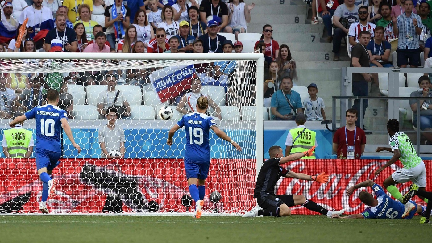 Russia 2018, la Nigeria dà una mano a Messi. Battuta (2-0) l’Islanda