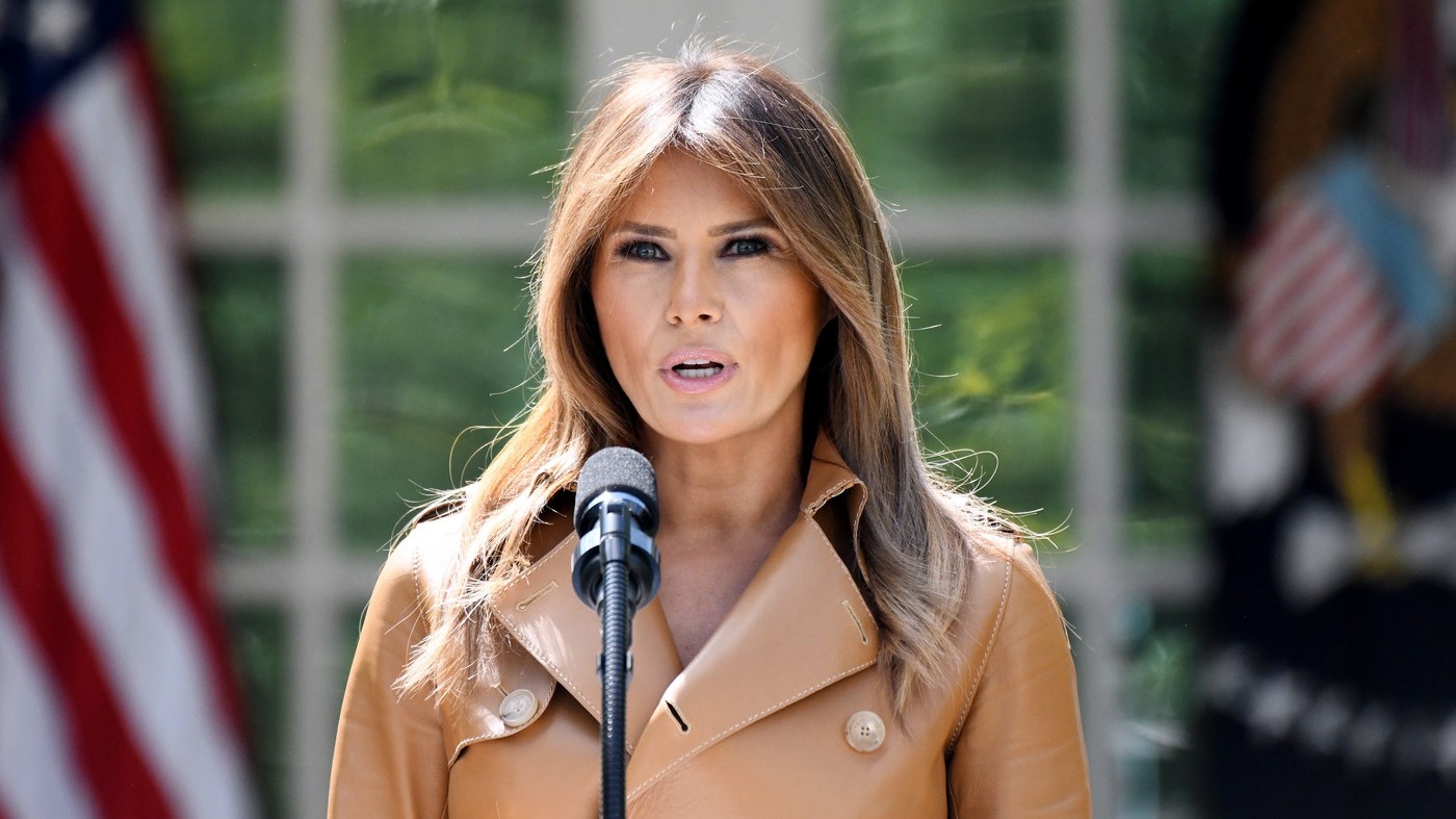 Usa, Melania Trump in ospedale per un problema ai reni