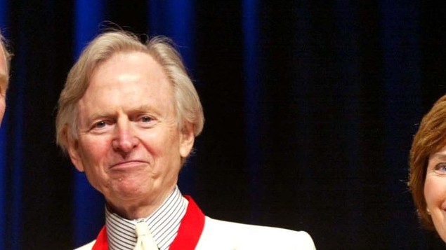 È morto Tom Wolfe, l’autore di ‘Il falò delle vanità’