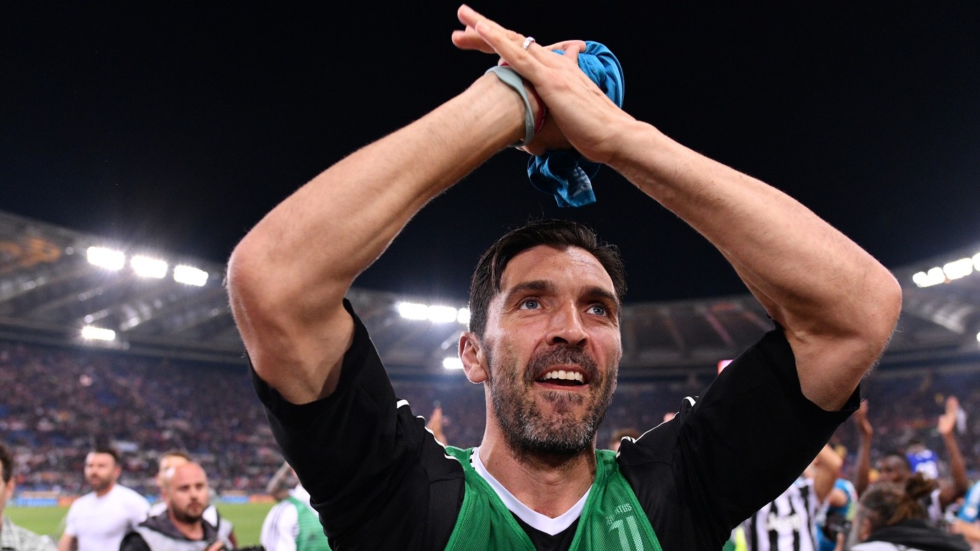 Buffon, addio in perfetto stile Juve senza melodrammi e un tarlo