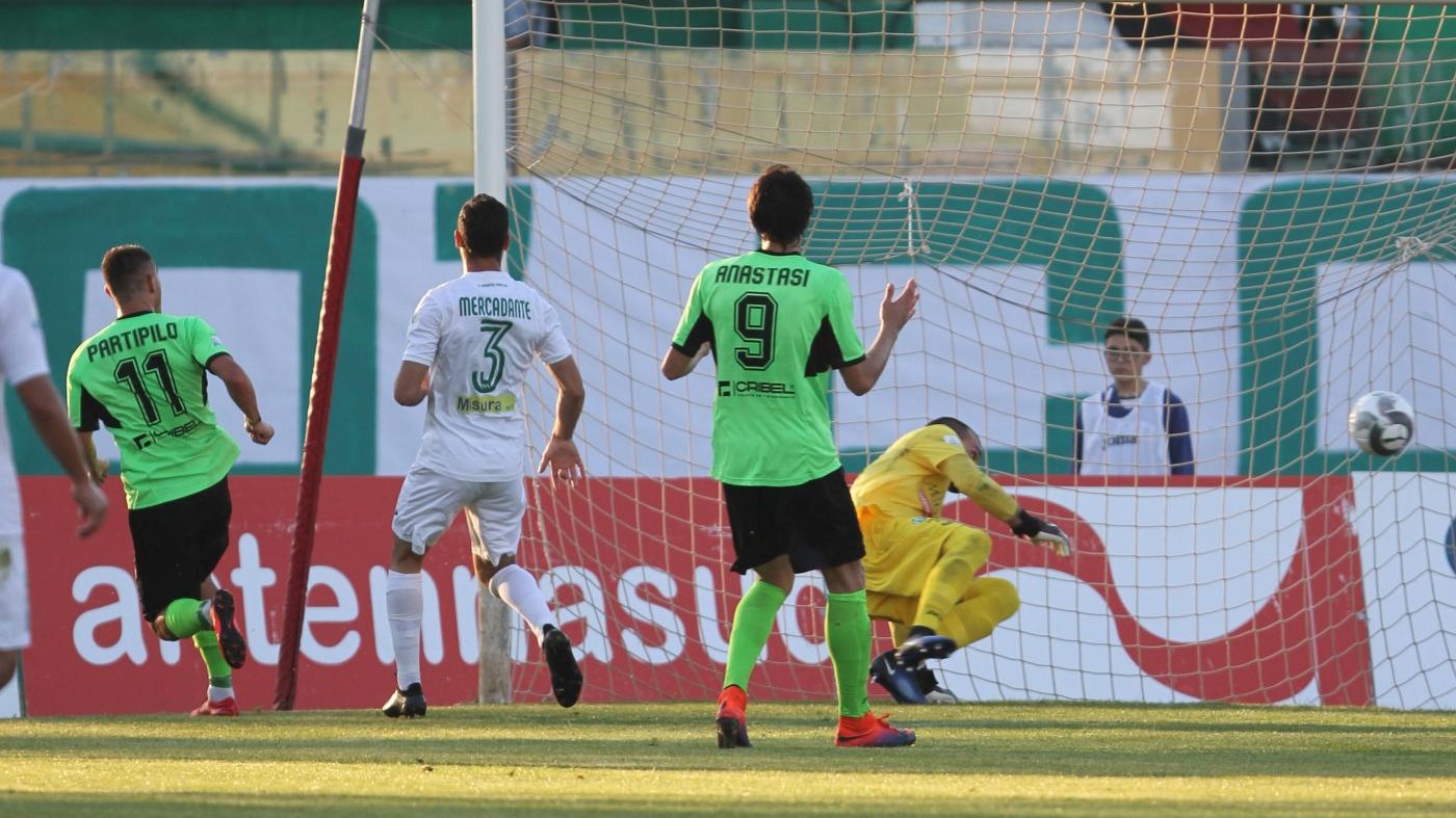 Serie C, Monopoli-Francavilla 1-1 | IL FOTORACCONTO