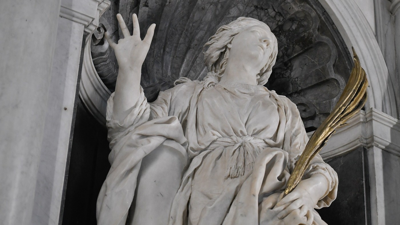 Santa Bibiana, perfettamente riuscito il restauro della mano