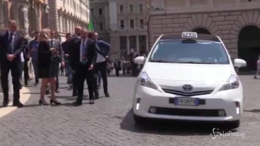 Giuseppe Conte: “Al Quirinale nel pomeriggio? Vediamo”