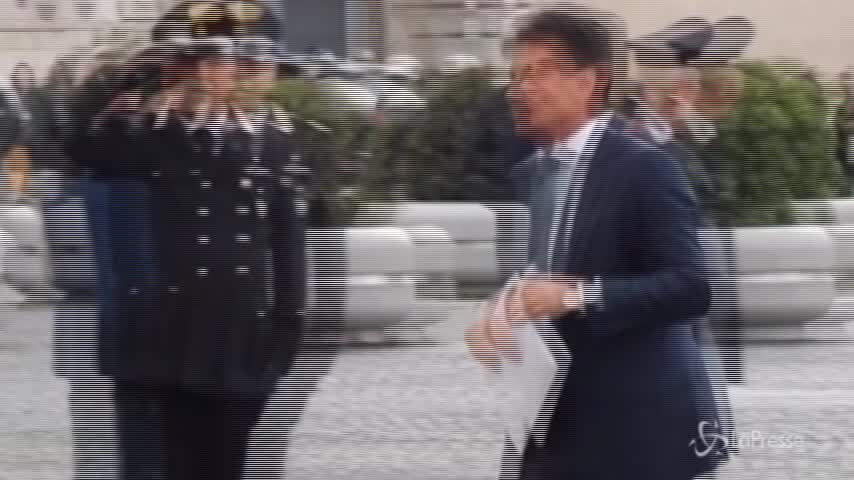 Conte da Mattarella al Colle