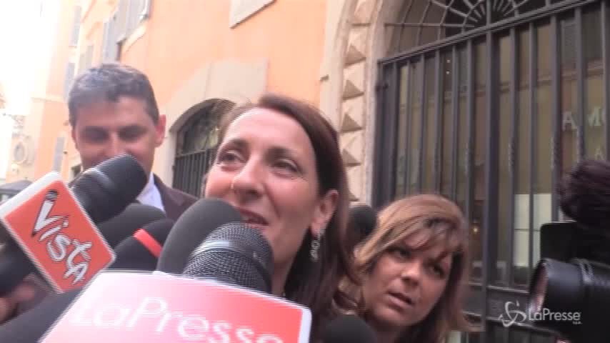 Carla Ruocco: “Savona doveva fare un passo indietro? Non sta a me dirlo”