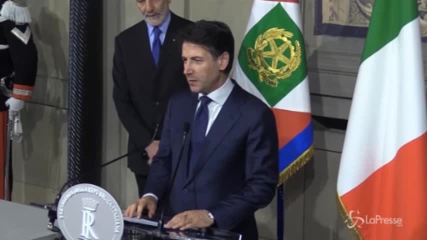 Conte accetta l’incarico e presenta tutti i ministri
