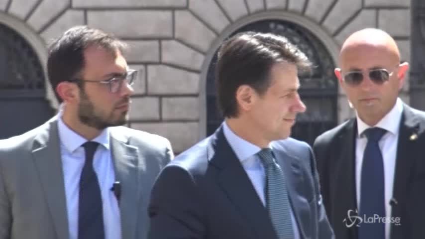 Fuoriprogramma di Conte, ascolta i lavoratori FedEx a Montecitorio