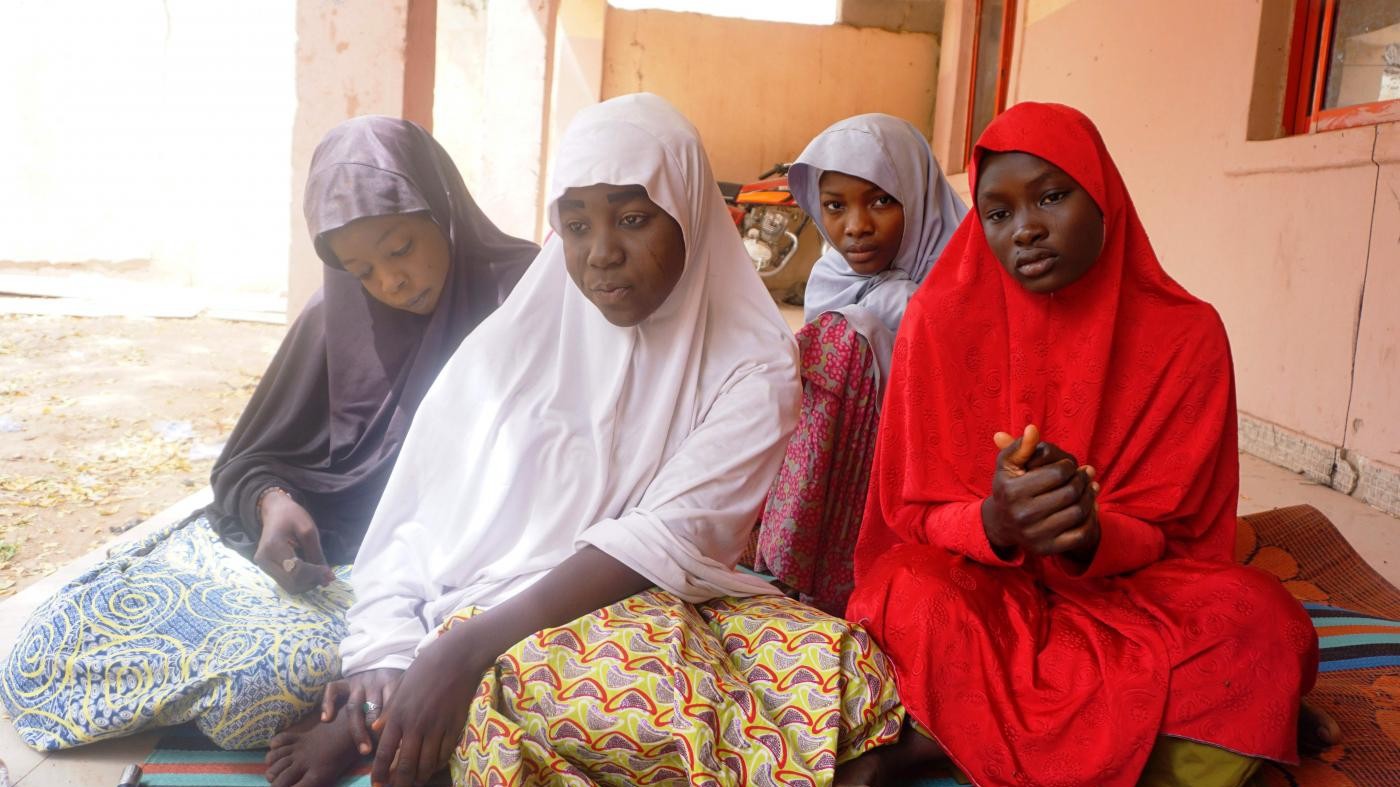 Nigeria, liberate oltre cento studentesse rapite da Boko Haram