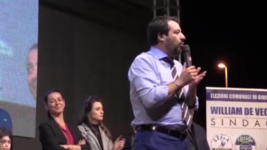 Crisi Tunisia, Salvini: “Pronto a volare a Tunisi”