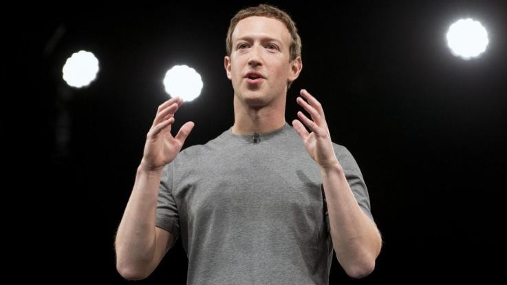 Facebook, Zuckerberg dice la sua: “Io responsabile”. Il titolo intanto torna a salire