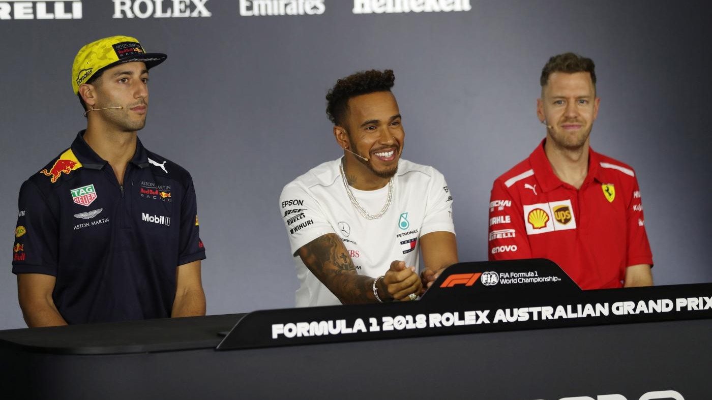 F1, Hamilton subito davanti in libere Australia. Vettel sicuro: “Siamo vicini”
