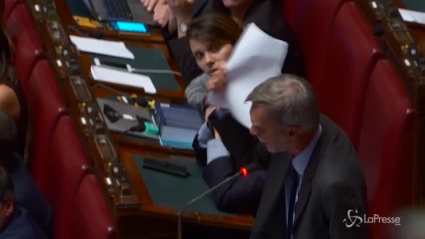 Governo, Delrio a Conte: “Non sia un pupazzo”