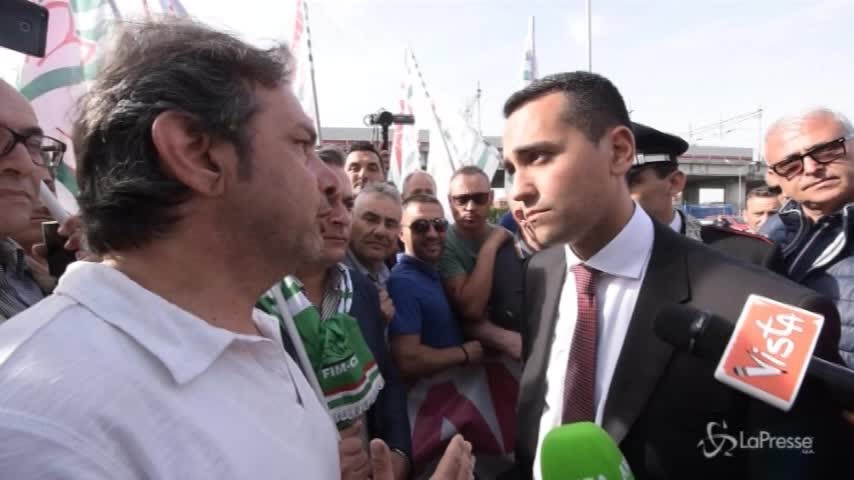 Di Maio con i dipendenti Jabil: “Avete tutto il mio sostegno, conosco criticità Sud”