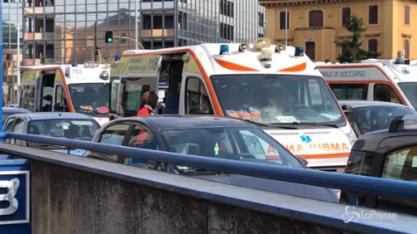 Roma: guasto in metro, panico tra i passeggeri