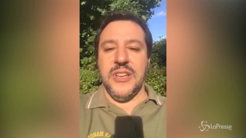 Salvini a chi lo critica: “Non state tutto il giorno a rosicare”